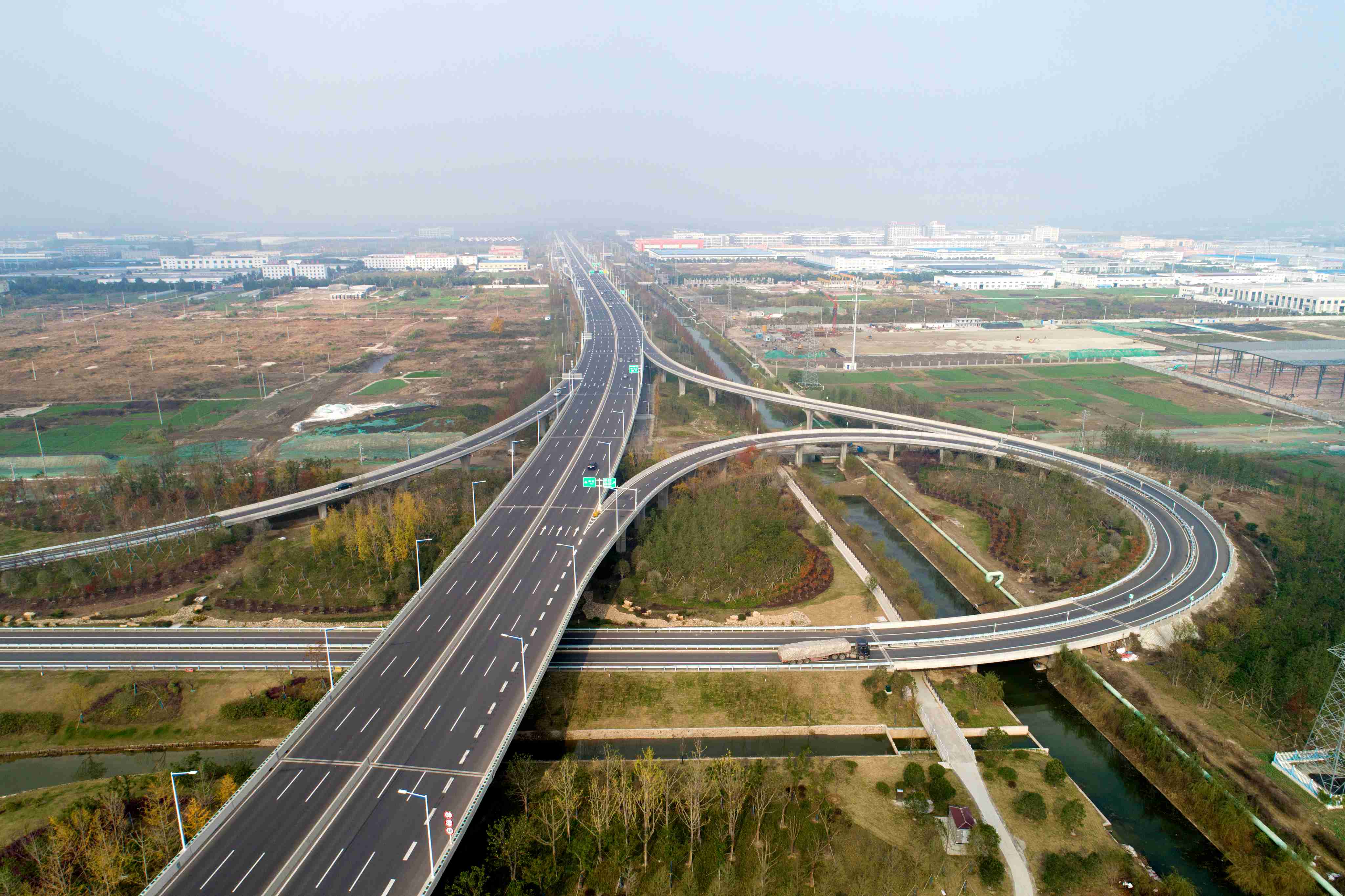 泰州东风路南段（永定路-宁通高速）快速化改造工程